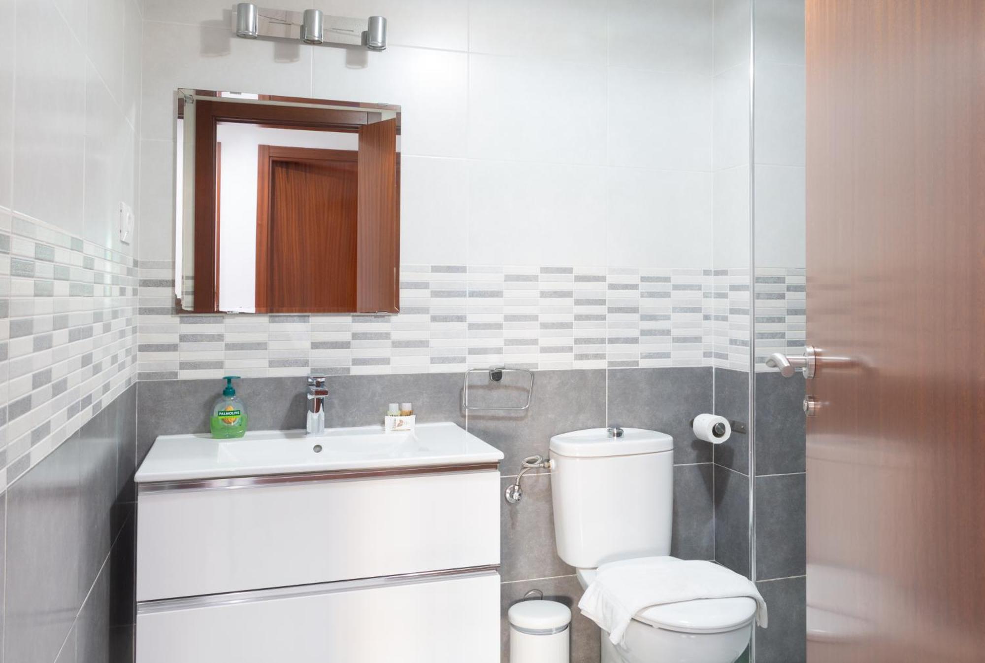 Stay U-Nique Apartments Salitre Málaga Dış mekan fotoğraf