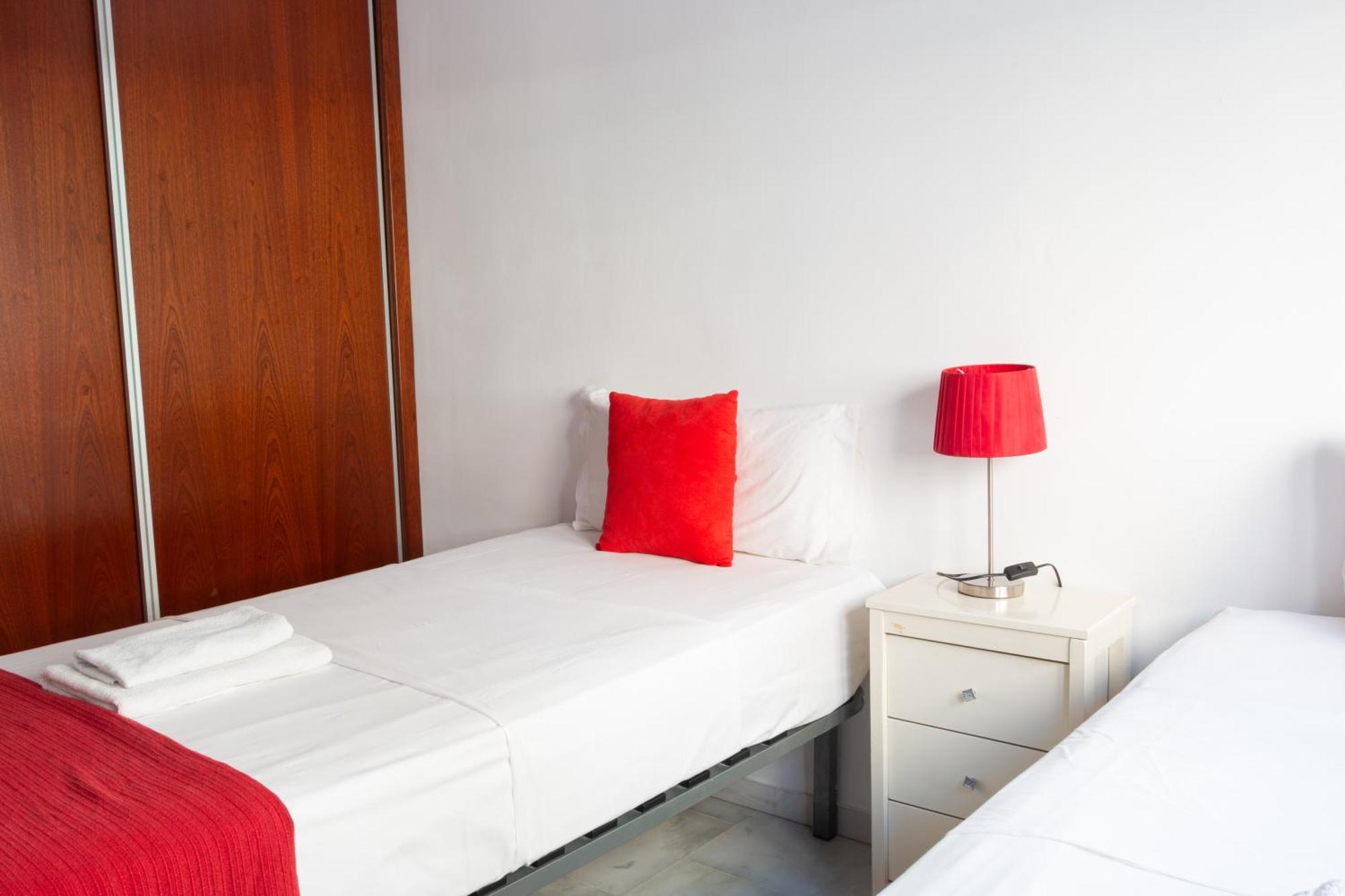 Stay U-Nique Apartments Salitre Málaga Dış mekan fotoğraf